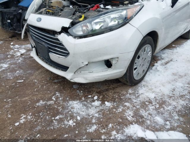 Ford Fiesta S Image 12