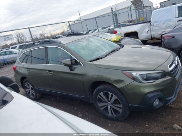 Subaru Outback 2.5i Limited Image 3