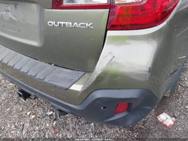 Subaru Outback 2.5i Limited Image 7