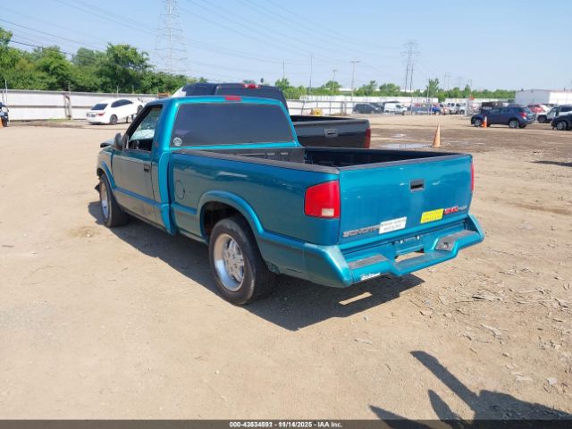 GMC Sonoma Image 11