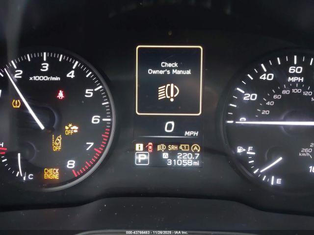 Subaru Impreza Base 5-door Image 10