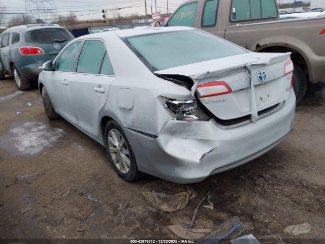 Toyota Camry Xle Image 5