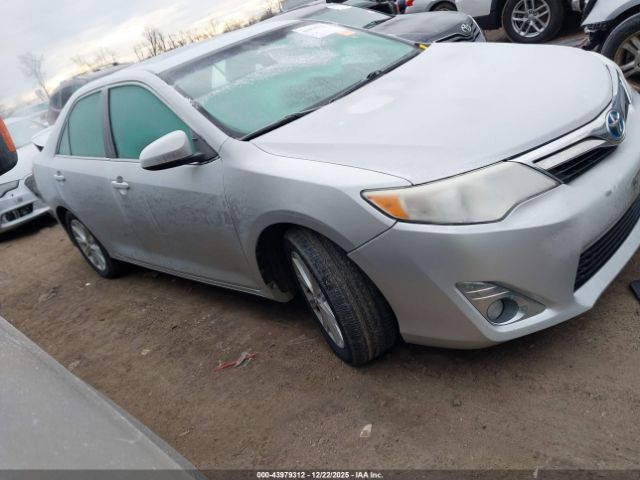 Toyota Camry Xle Image 3