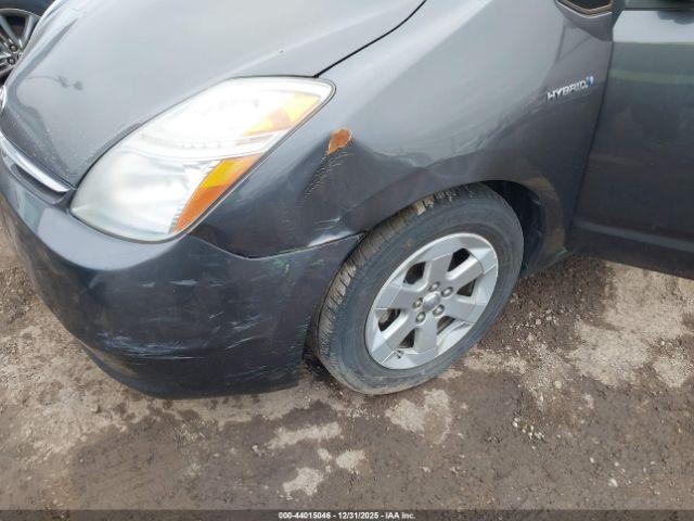 Toyota Prius Image 3