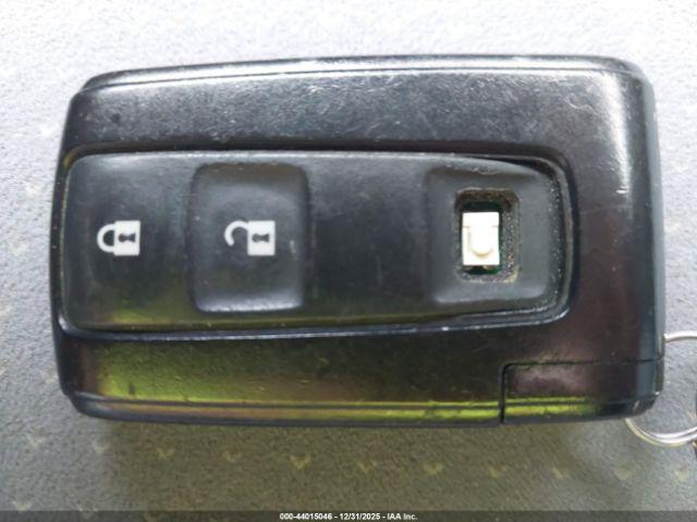 Toyota Prius Image 8