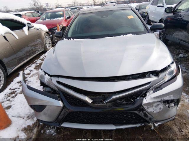 Toyota Camry Xse Image 7