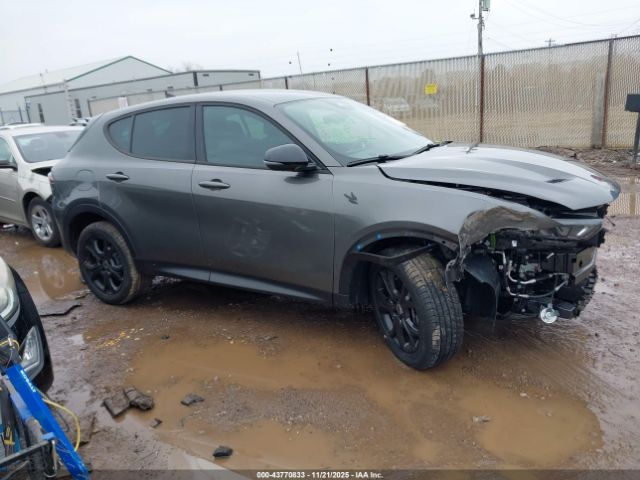 Dodge Hornet Gt Awd Image 16