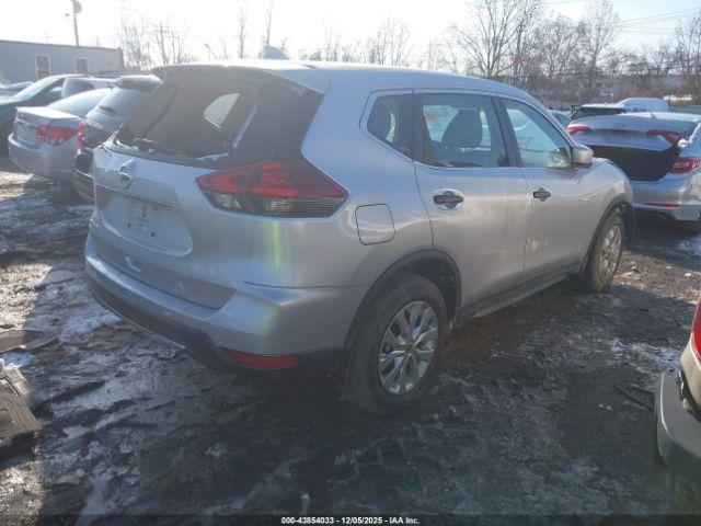 Nissan Rogue S Image 15
