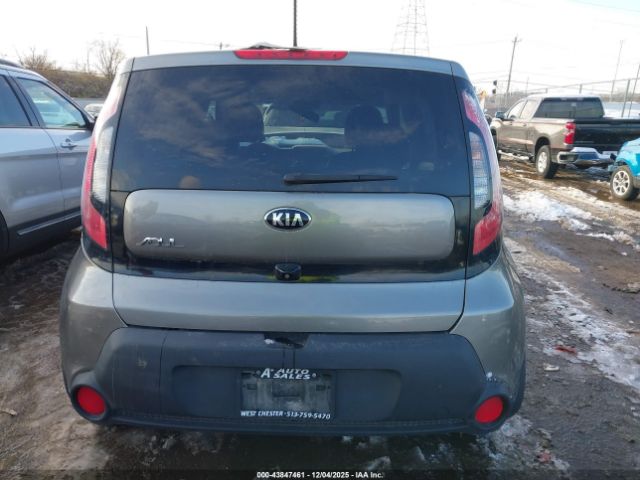 Kia Soul + Image 14