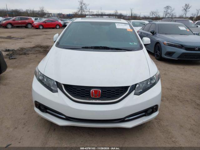 Honda Civic Si Image 8