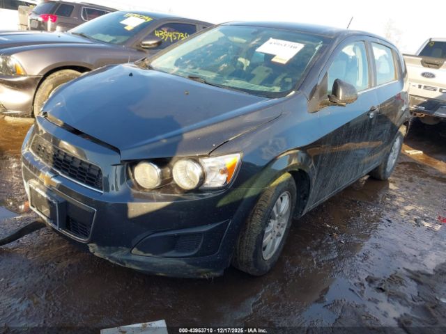 Chevrolet Sonic Lt Auto Image 10