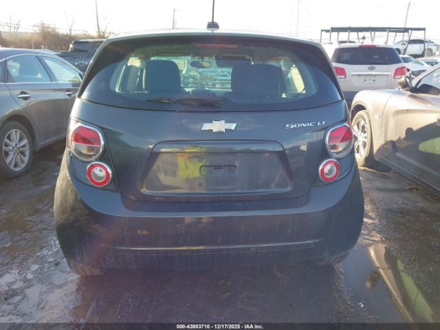 Chevrolet Sonic Lt Auto Image 7