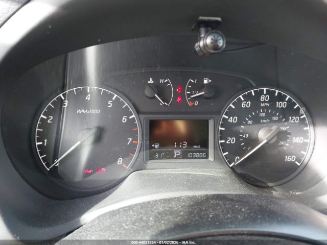 Nissan Sentra S Image 10