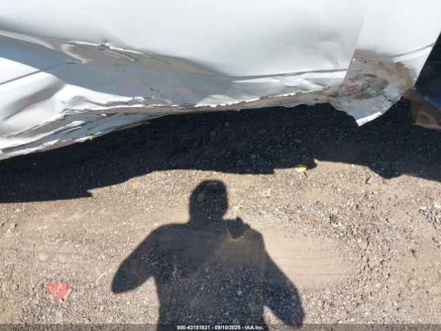 Ram 2500 Big Horn  4x4 6'4 Box Image 2