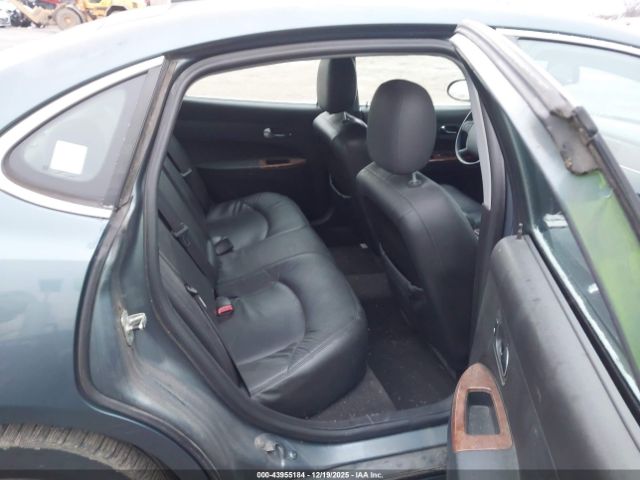 Buick LaCrosse Cxl Image 6