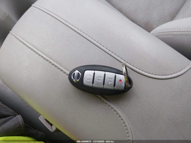 Nissan Rogue Sv Image 6