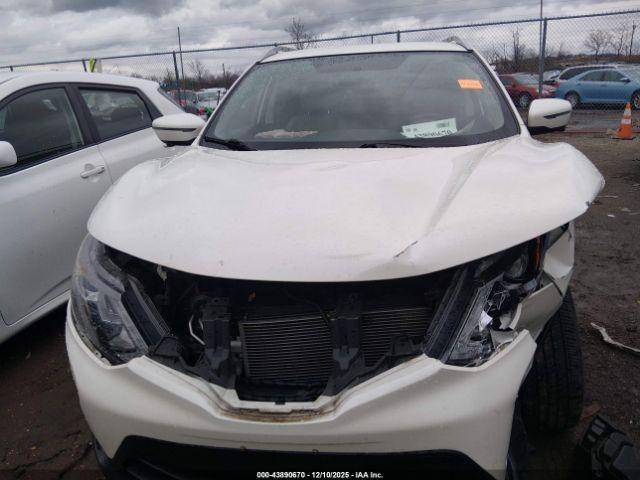 Nissan Rogue Sv Image 9