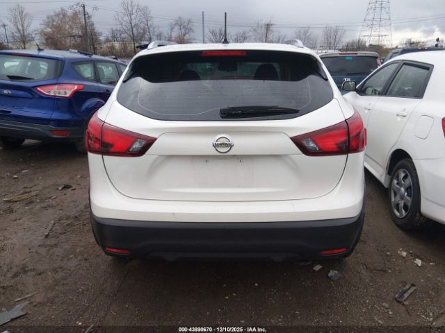 Nissan Rogue Sv Image 3