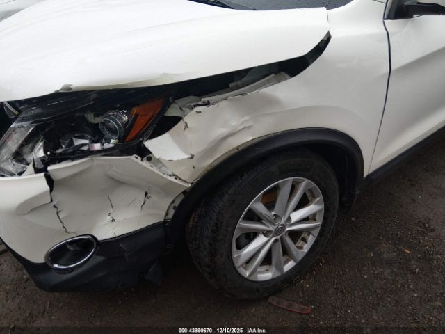 Nissan Rogue Sv Image 12