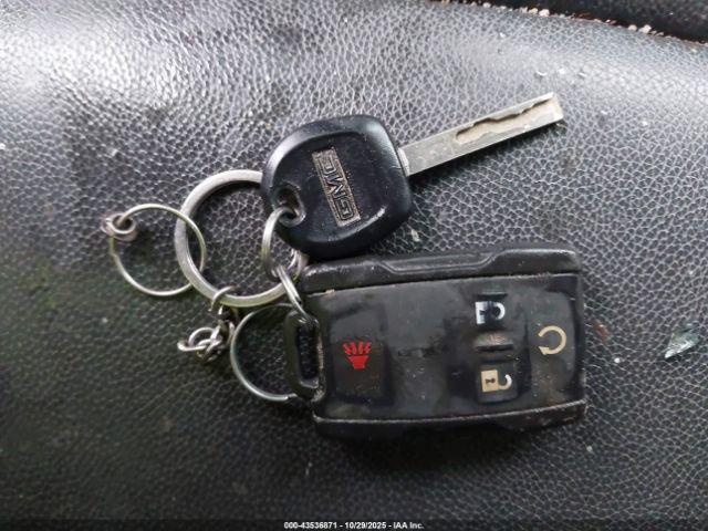 GMC Canyon 4wd  Short Box Elevation Image 13