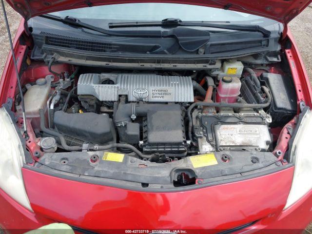 Toyota Prius Two Image 4