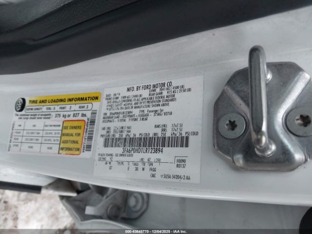 Ford Fusion Se Image 9