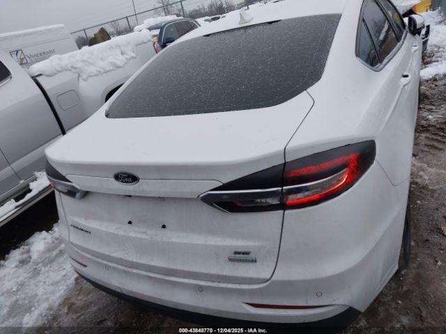 Ford Fusion Se Image 14