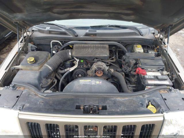 Jeep Commander Image 7