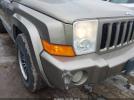 Jeep Commander Image 2
