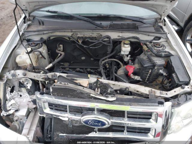 Ford Escape Limited Image 9