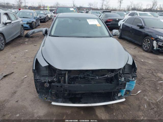 INFINITI Q50 3.0t Premium Image 11