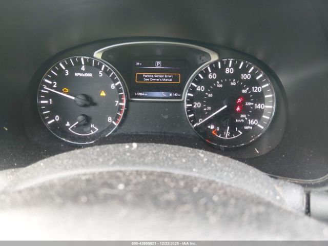 Nissan Pathfinder Sl Image 6