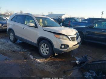  Salvage Kia Sorento