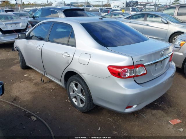 Toyota Corolla Le Image 5
