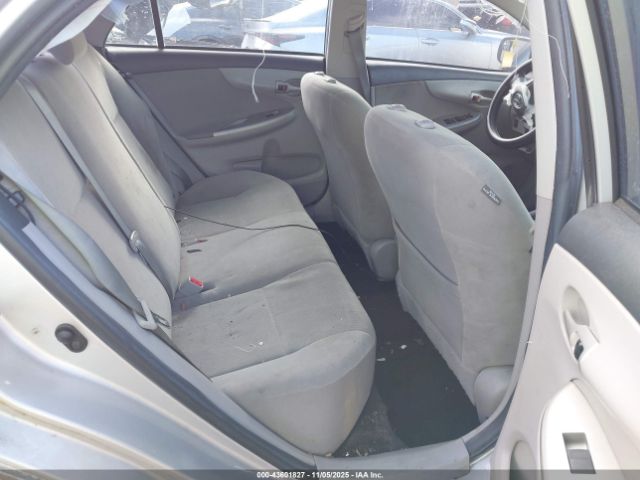 Toyota Corolla Le Image 9