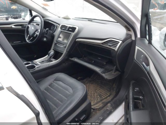 Ford Fusion Se Image 6