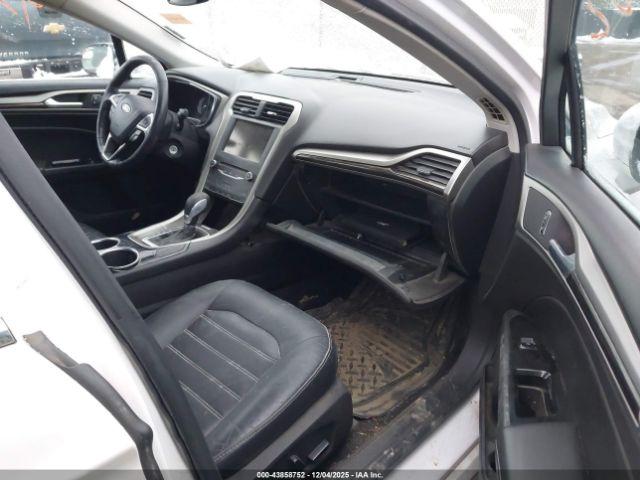 Ford Fusion Se Image 6