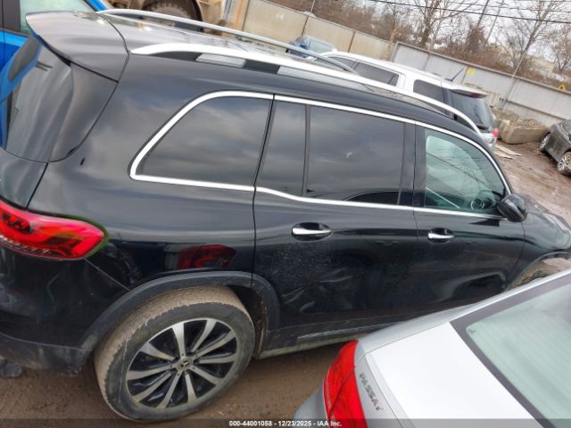 Mercedes-Benz GLB 4matic Image 14