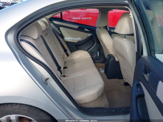 Volkswagen Jetta 2.5l Se Image 7