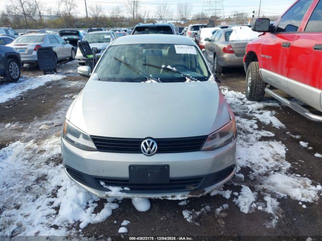 Volkswagen Jetta 2.5l Se Image 12