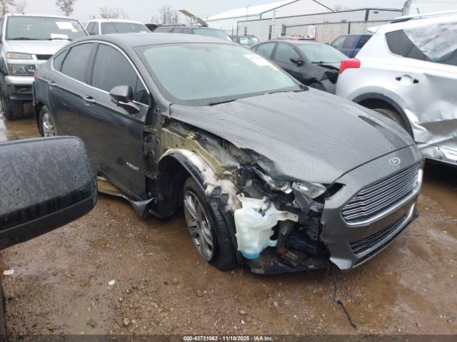 Ford Fusion Titanium Image 1