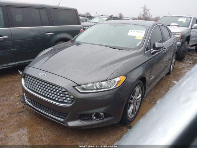 Ford Fusion Titanium Image 14