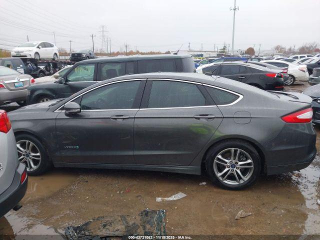 Ford Fusion Titanium Image 8