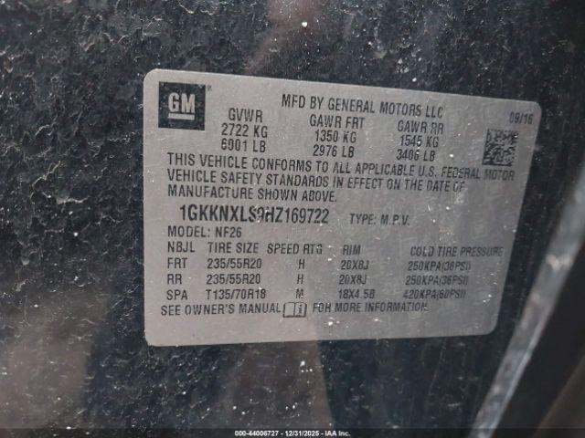 GMC Acadia Denali Image 7