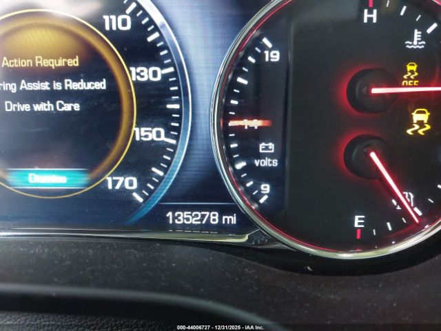 GMC Acadia Denali Image 11