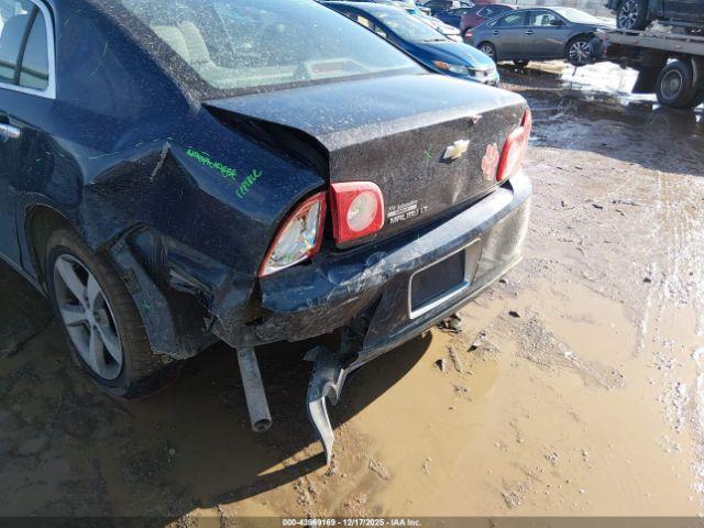 Chevrolet Malibu 1lt Image 4
