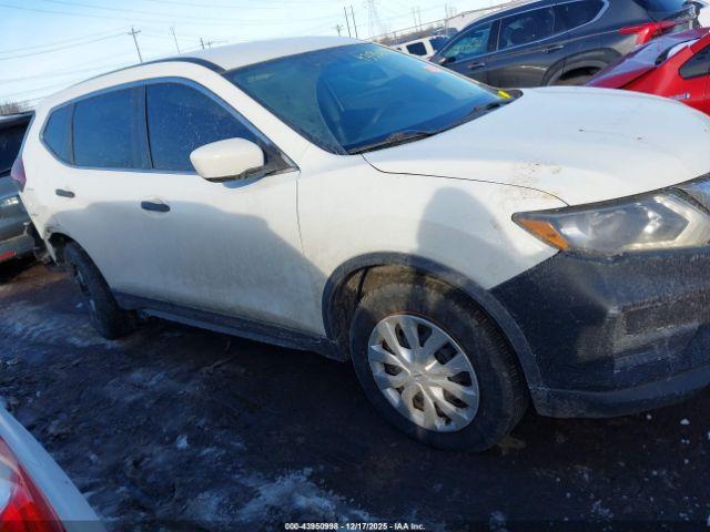 Nissan Rogue S Image 8