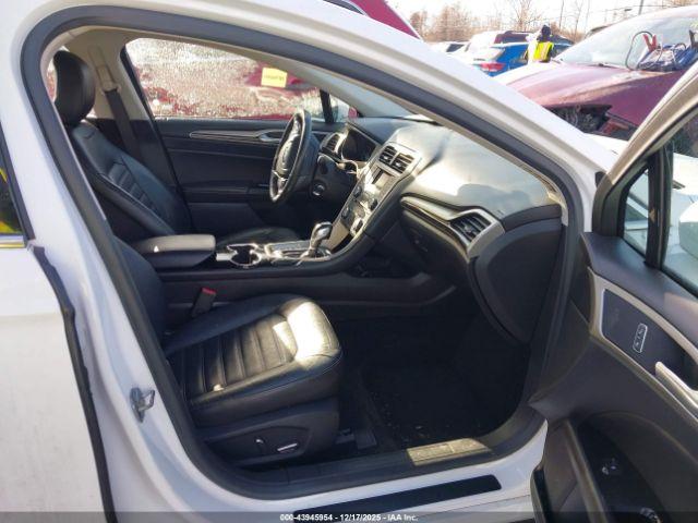 Ford Fusion Se Image 11