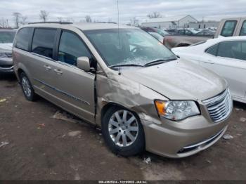  Salvage Chrysler Town & Country