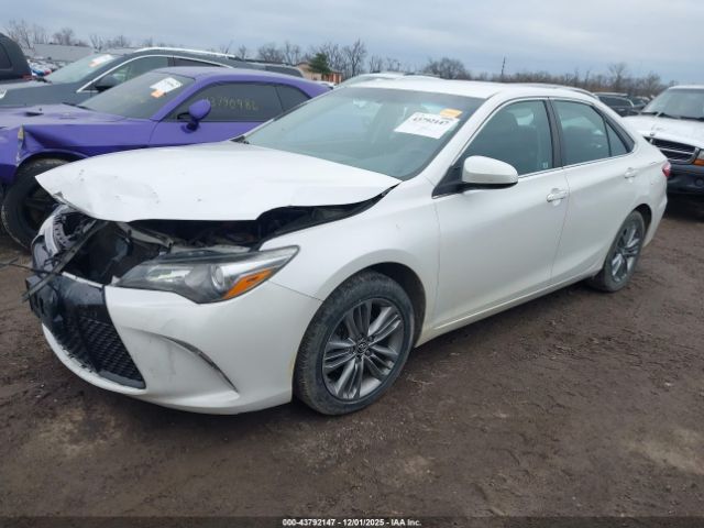 Toyota Camry Se Image 5